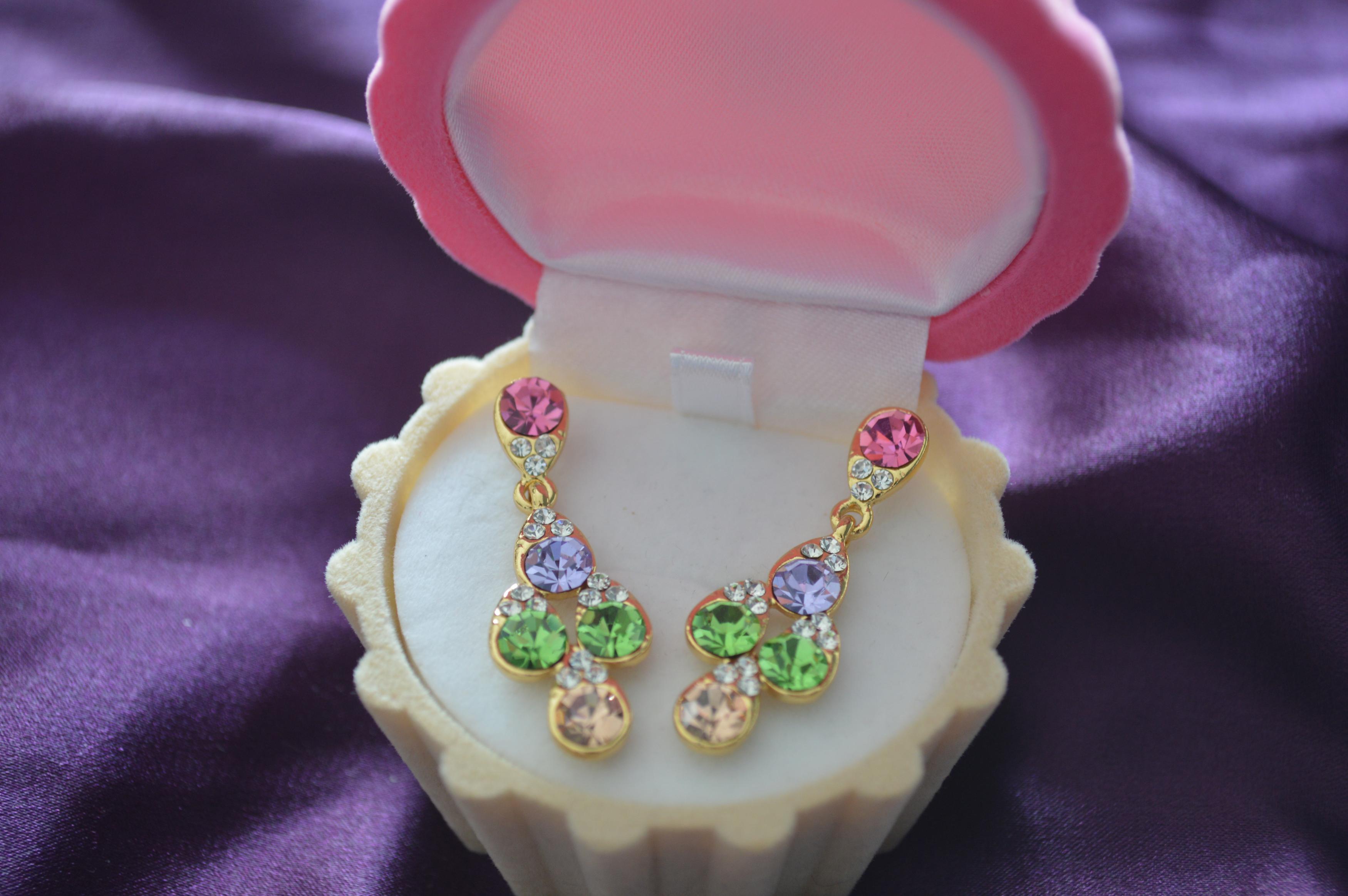 Cookie Earrings on Luulla