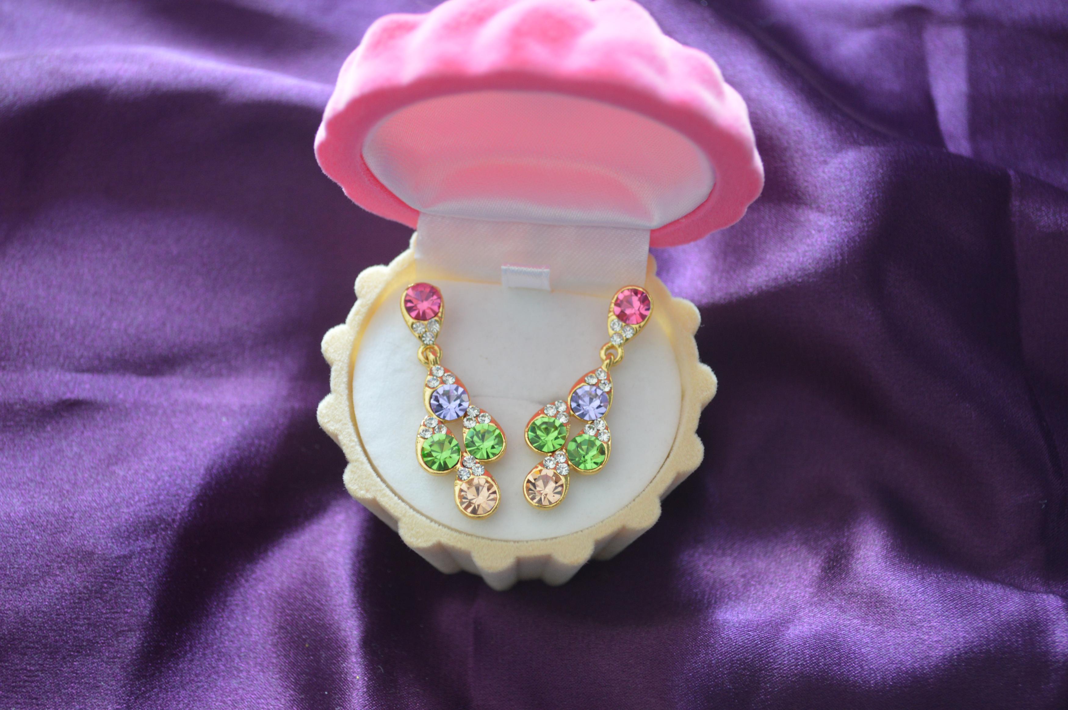 Cookie Earrings on Luulla